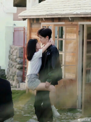 Ảnh bìa của Học Bá Lạnh Lùng Khó Theo Đuổi