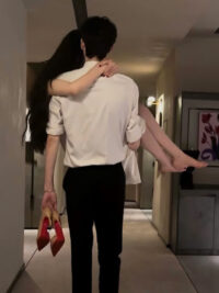 Ảnh bìa của Sau Khi Gia Đình Phá Sản Tôi Kết Hôn Với Một Người Giàu Có