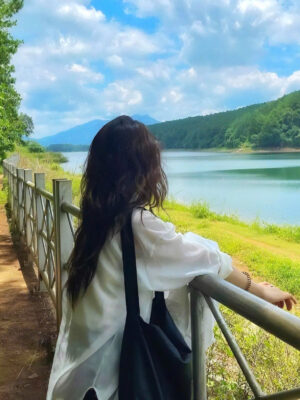 Ảnh bìa của Người Ở Lại Trong Gió