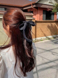 Ảnh bìa của Cỏ Dại Không Cúi Đầu