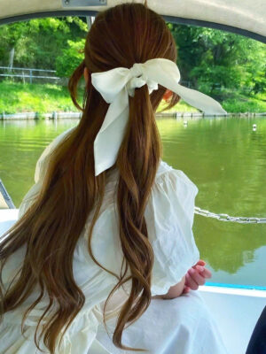 Ảnh bìa của Rời Xa Bóng Tối