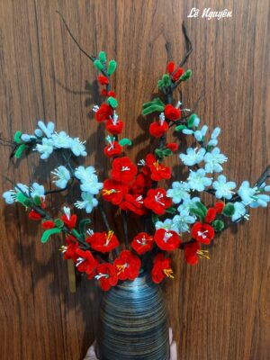 Ảnh bìa của Khi Tình Yêu Toàn Là Giả Dối